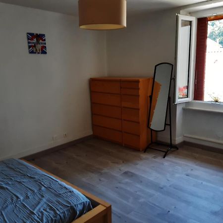 Вилла Maison A La Tour Du Pin Экстерьер фото